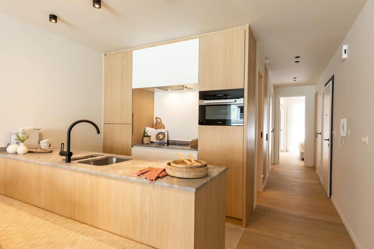 Huswell - Central Located Apartment With Parking In Knokke Buitenkant foto