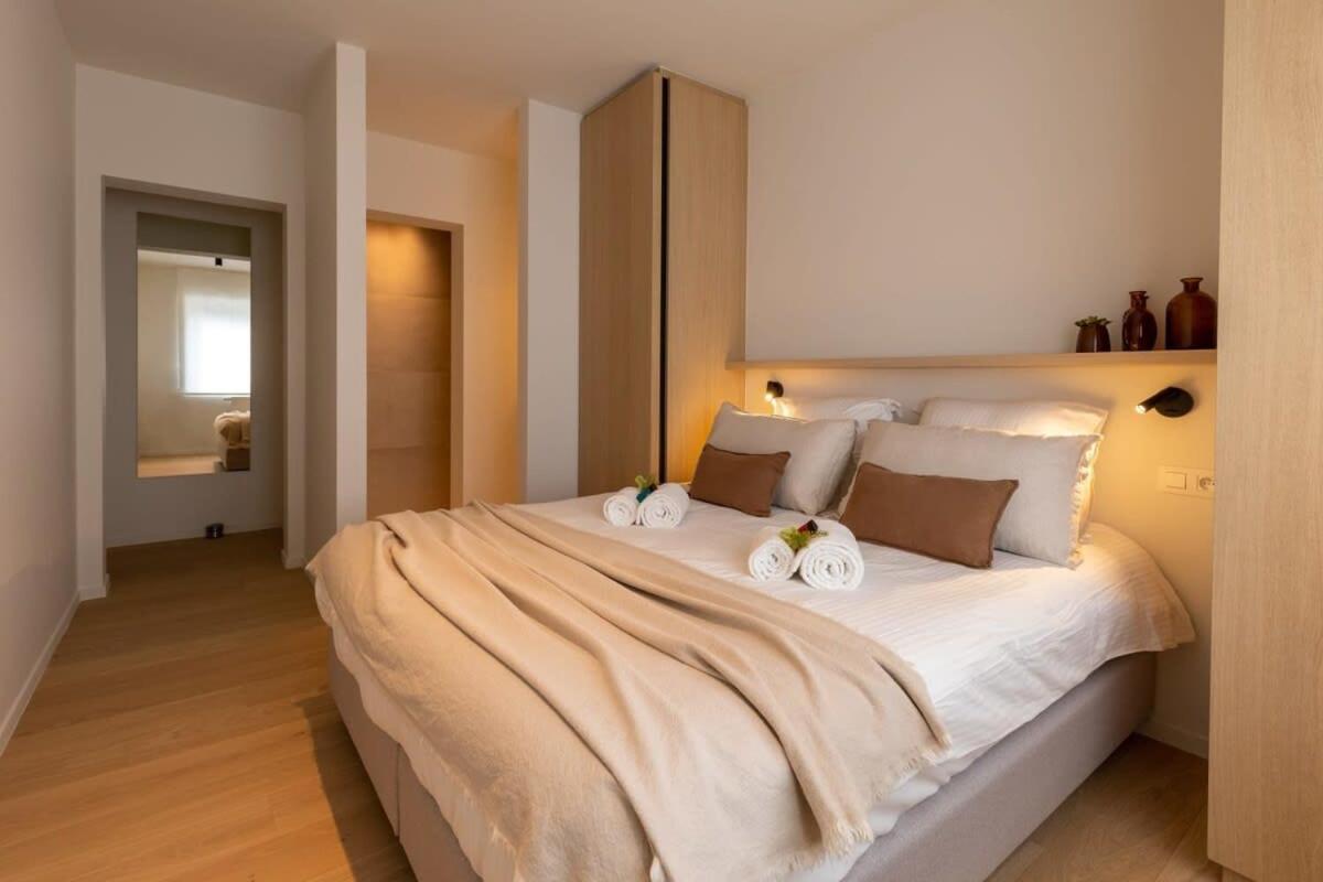 Huswell - Central Located Apartment With Parking In Knokke Buitenkant foto